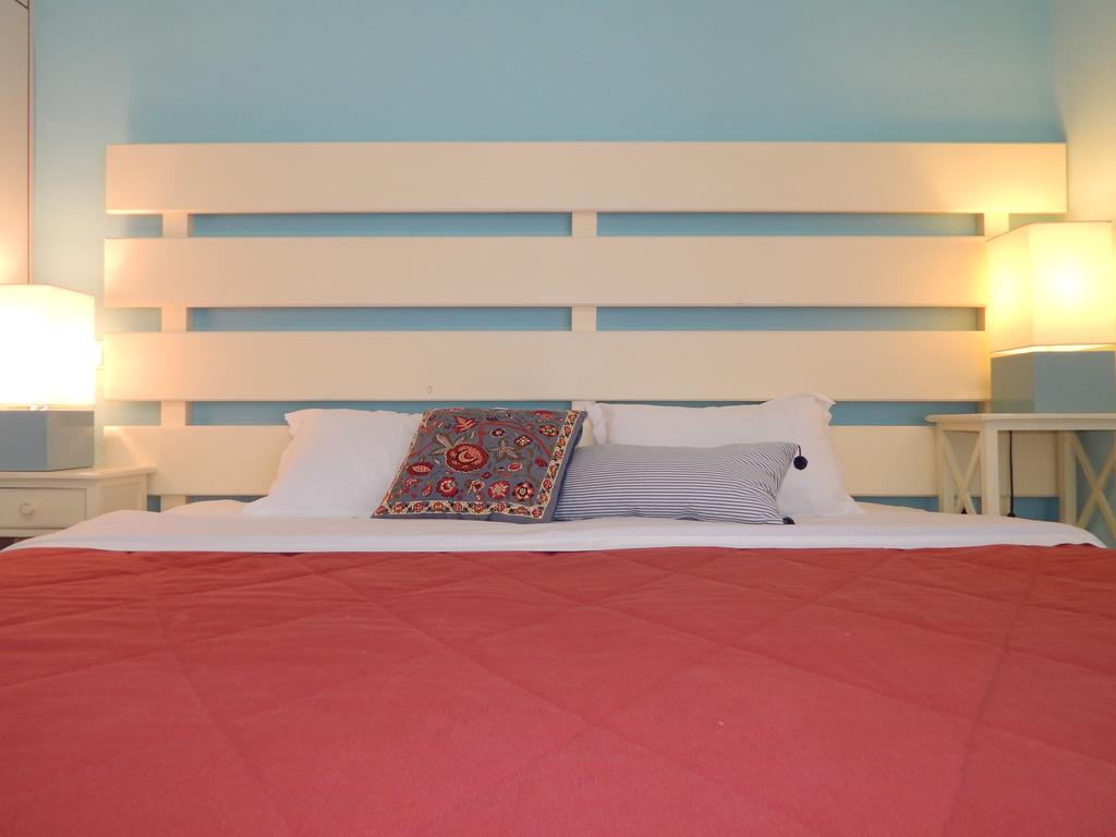 Palmina Mare Villa And Studios Paralia Vrachou Bagian luar foto