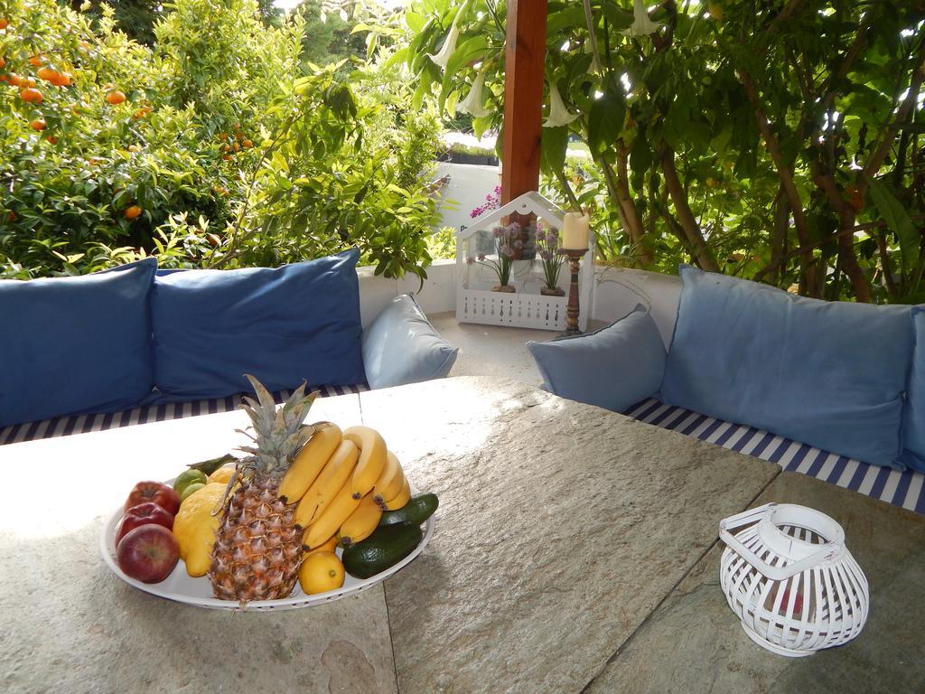 Palmina Mare Villa And Studios Paralia Vrachou Bagian luar foto