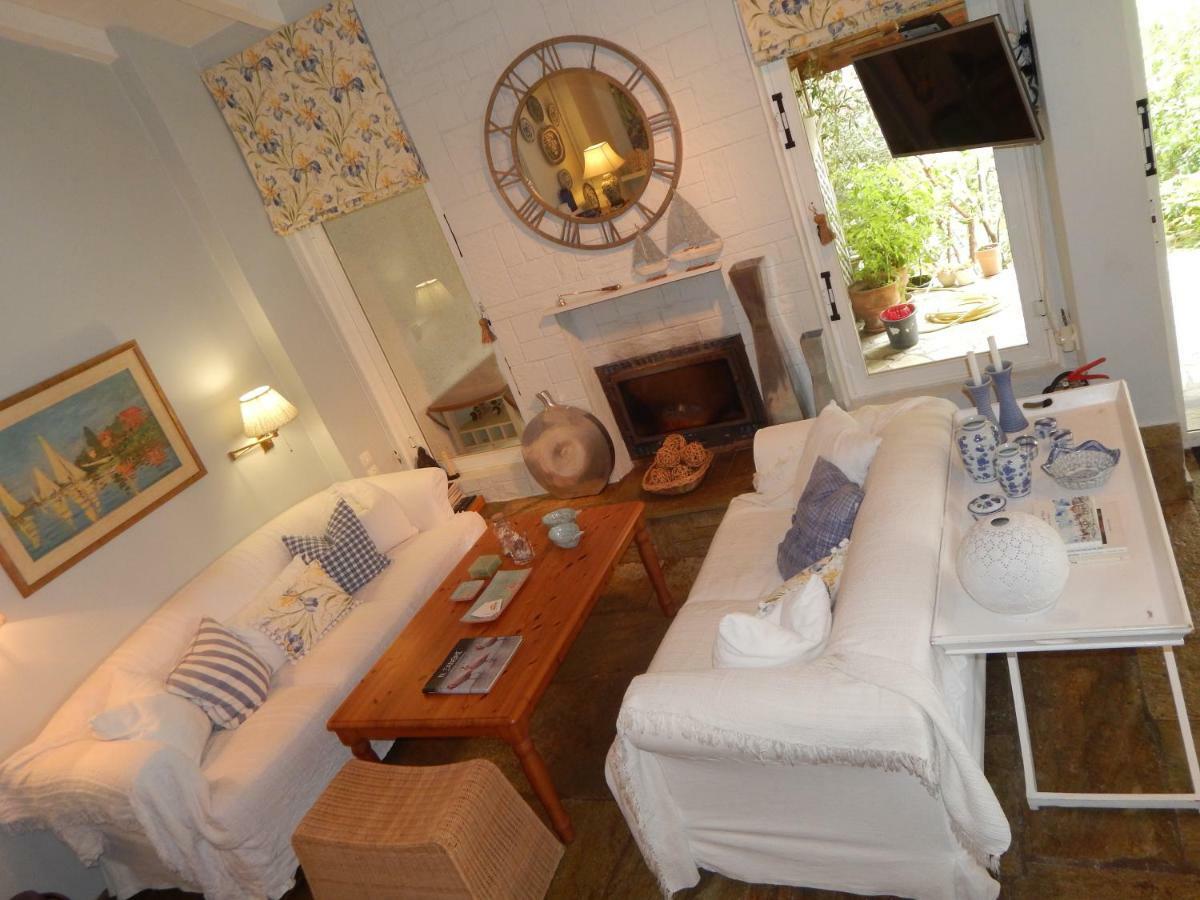 Palmina Mare Villa And Studios Paralia Vrachou Bagian luar foto